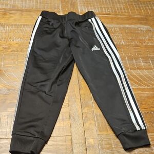 Adidas Black Sweatpants with White Stripes and Elastic Cuffs Girls Size 6.
